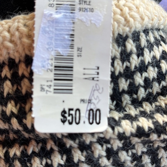 Boyd’s bear Rutherford - Picture 4 of 4